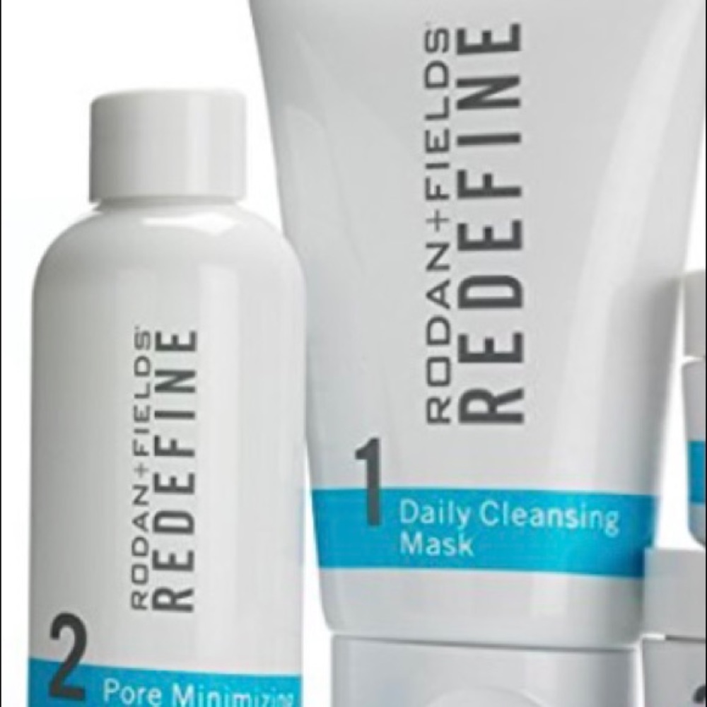 Rodan and Fields REDEFINE CLAY CLEANSER & TONER